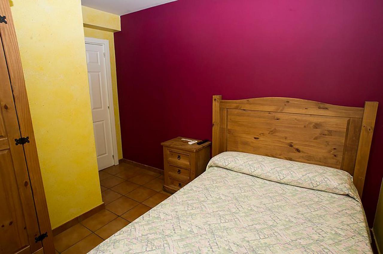 Hostal Velarde Talavera de la Reina Εξωτερικό φωτογραφία